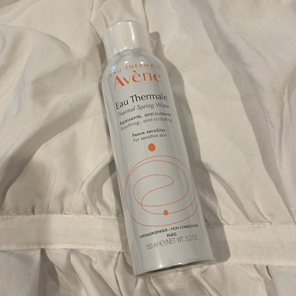 Avène Thermal Spring Water - Picture 2 of 2